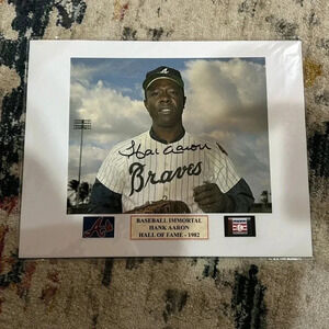 Hank Aaron Signed autographed